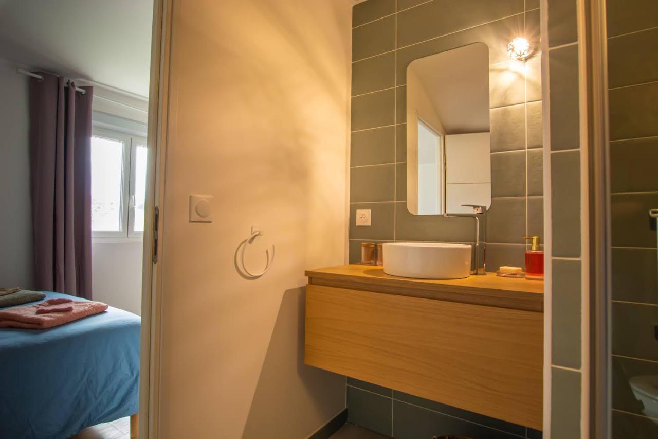 Emilie Une Nuit - 3 Chambres Au 2E Etage - Maison Avec Chats Vandieres  Eksteriør bilde